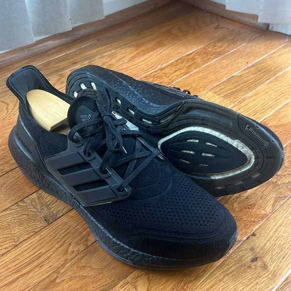 Adidas Ultra Boost 22 Primeknit Triple Black Men’s Size 11.5 (128139498) - Picture 2 of 13